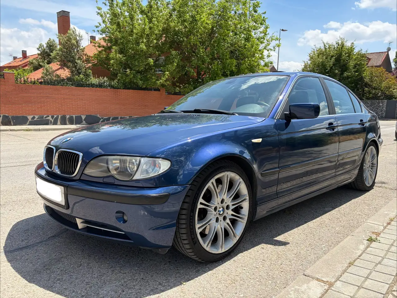 BMW 3 Series 330 2004