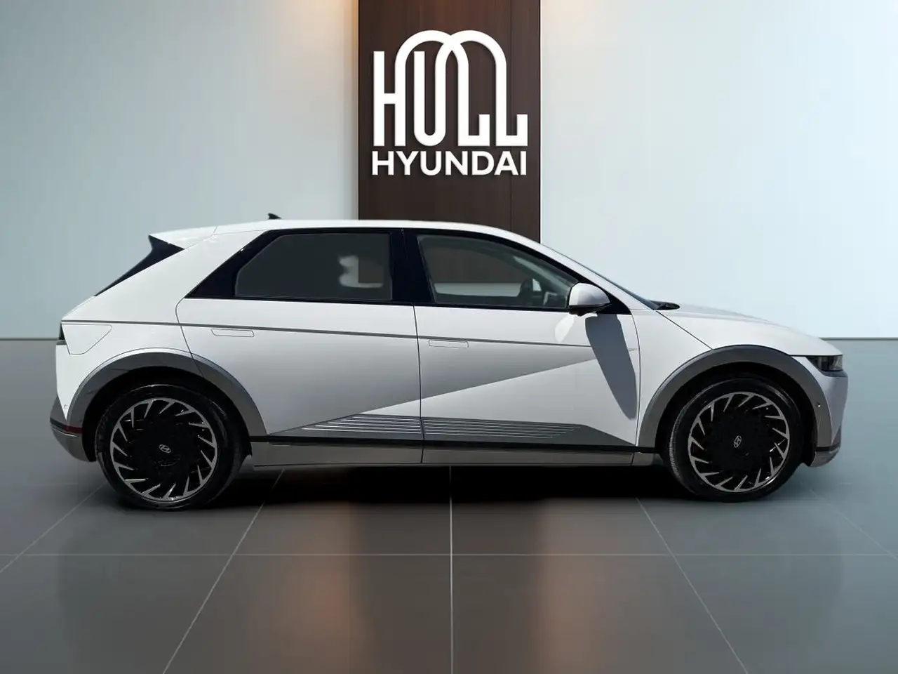 Hyundai IONIQ 5 снимка Hyundai IONIQ 5