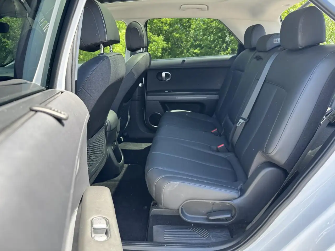 Hyundai IONIQ 5 снимка Hyundai IONIQ 5