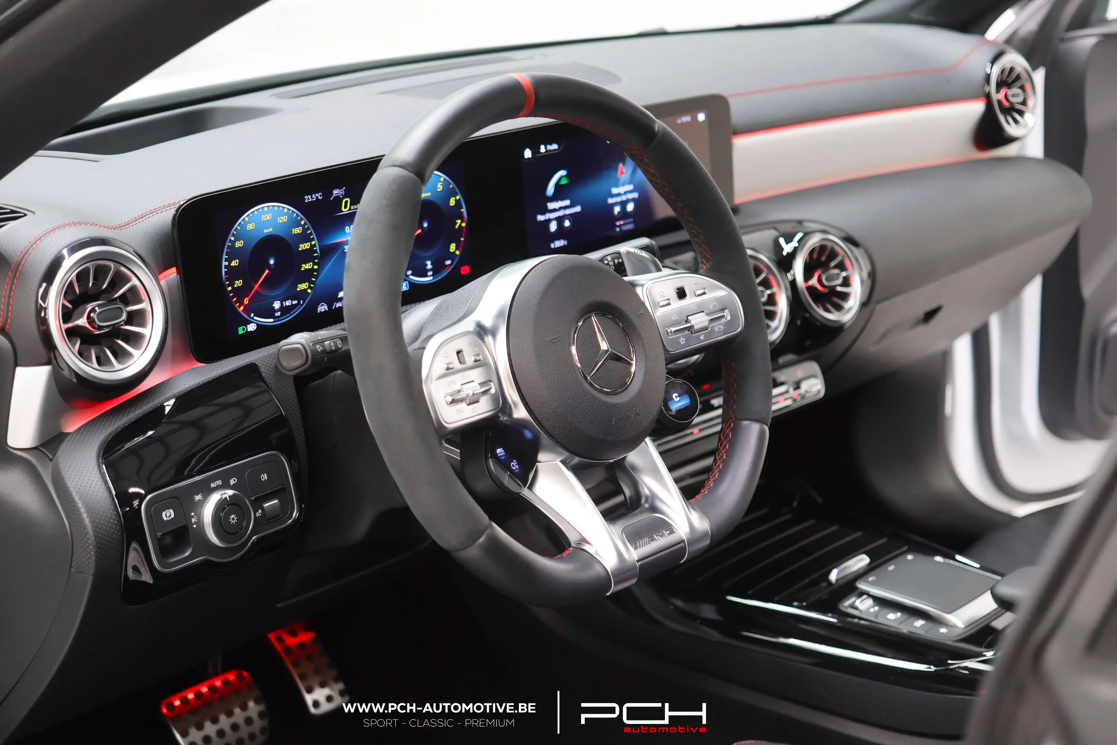 Mercedes-Benz CLA 35 AMG Shooting Brake 2.0 Turbo 306cv 4-Matic Aut. — photo 11
