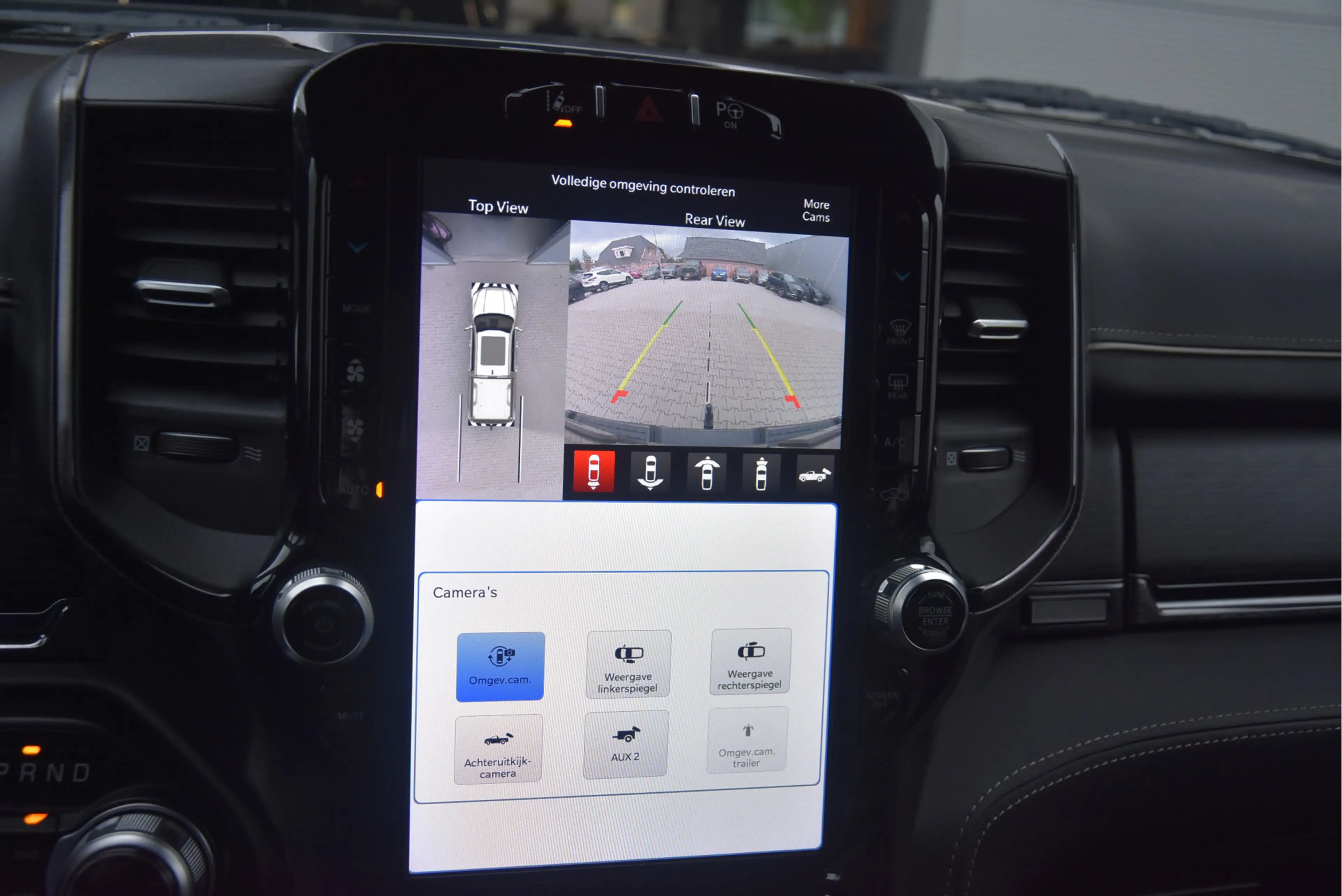 Dodge RAM 1500 5.7 V8 4x4 Crew Cab Limited | Night pack | — photo 10