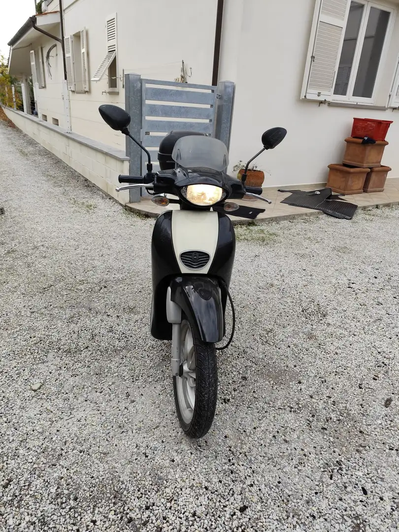 Aprilia Scarabeo TG G 00 Noir - 1