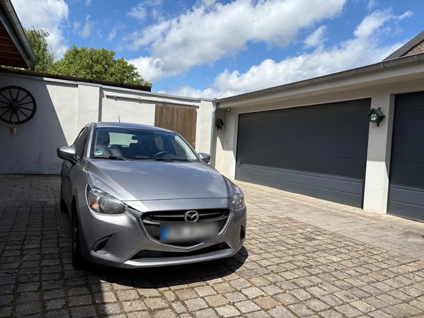 Mazda 2 Center-Line SKYACTIV Сірий - 1