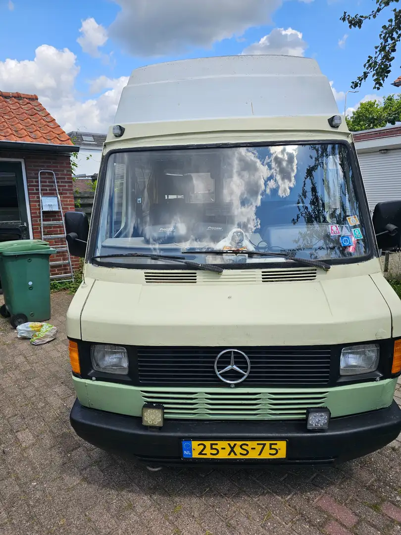 Mercedes-Benz T1 207D - 2