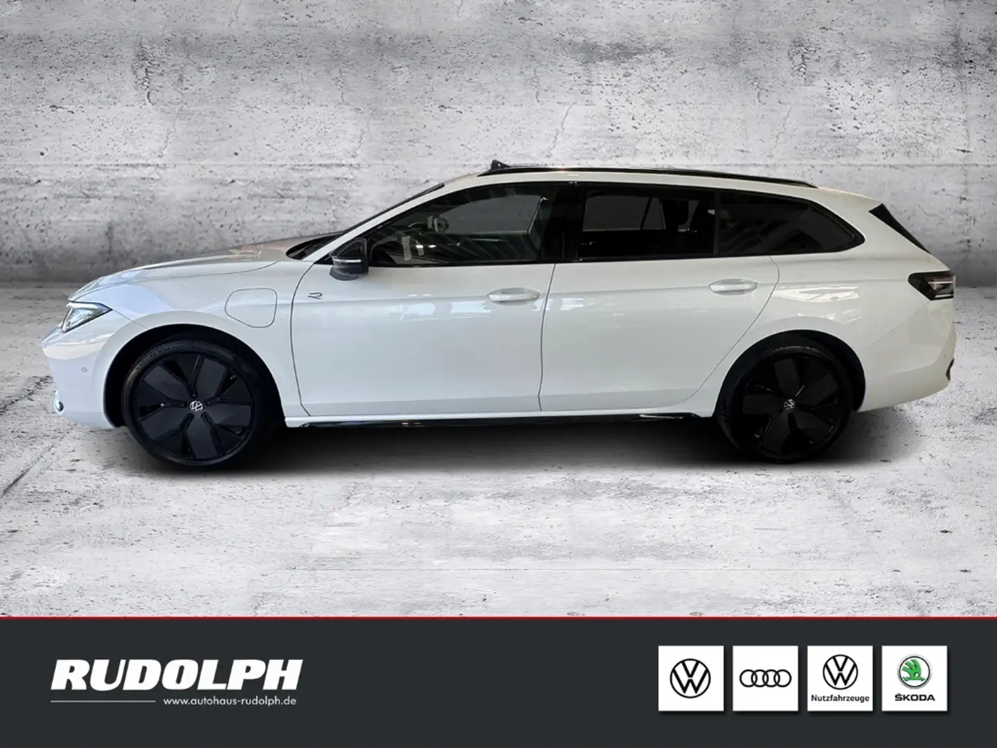 Volkswagen Passat R-Line 1.5 TSI eHybrid 6-Gang-DSG LED AHK BT Harma Bianco - 2