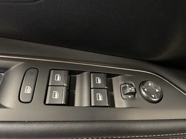 Peugeot 3008 view 18