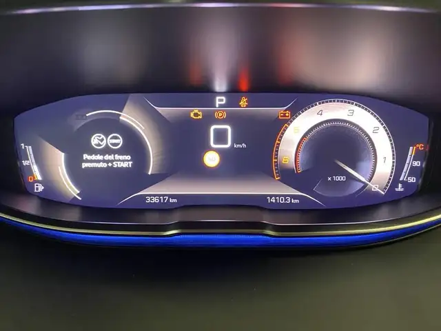 Peugeot 3008 view 16