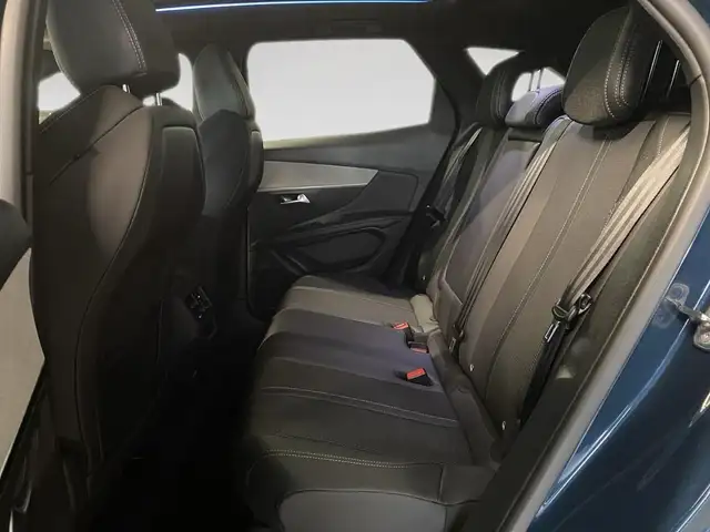 Peugeot 3008 view 8