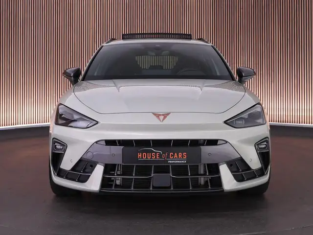 CUPRA Leon view 11
