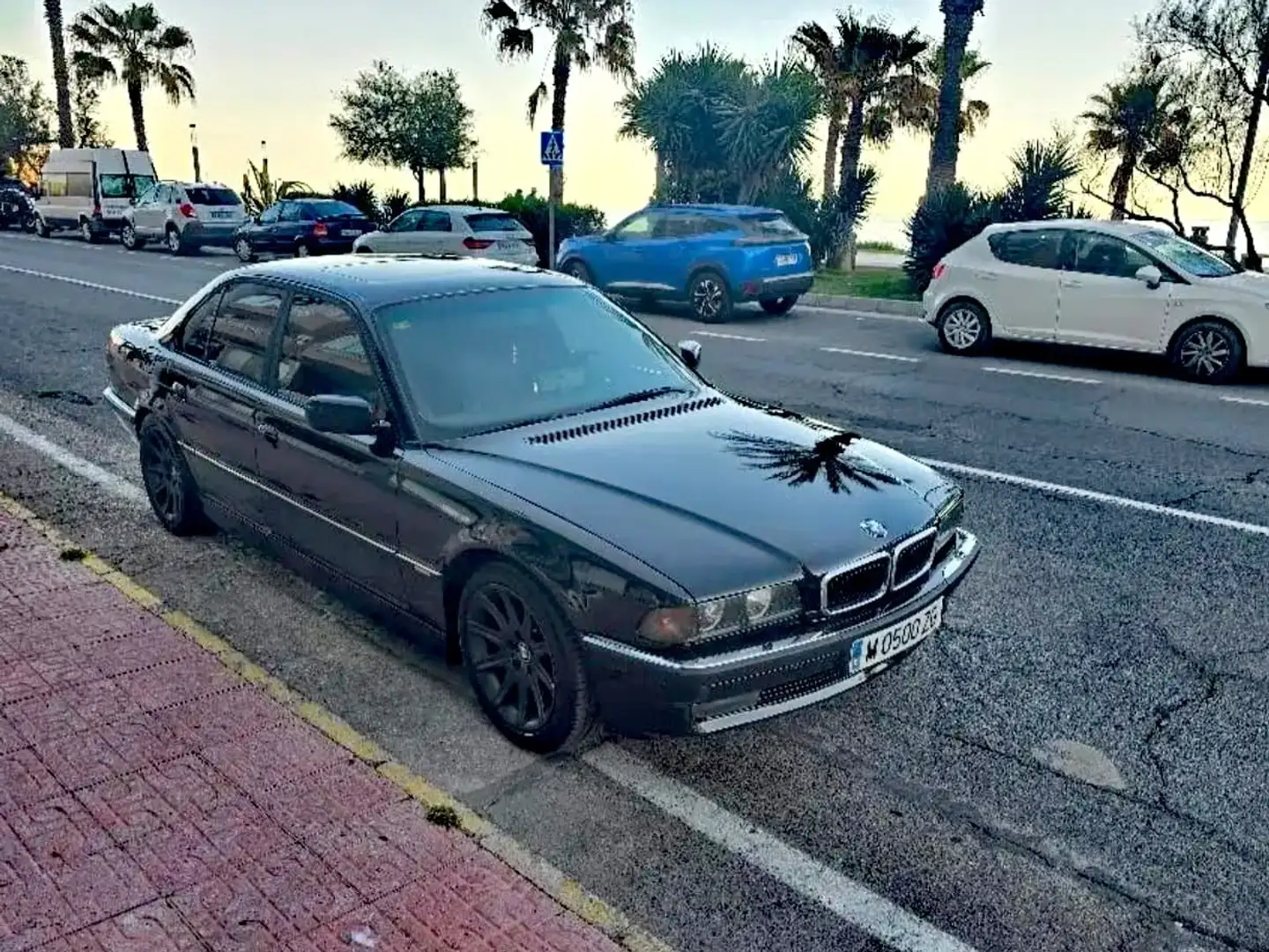 BMW 728 728i Aut. - 1