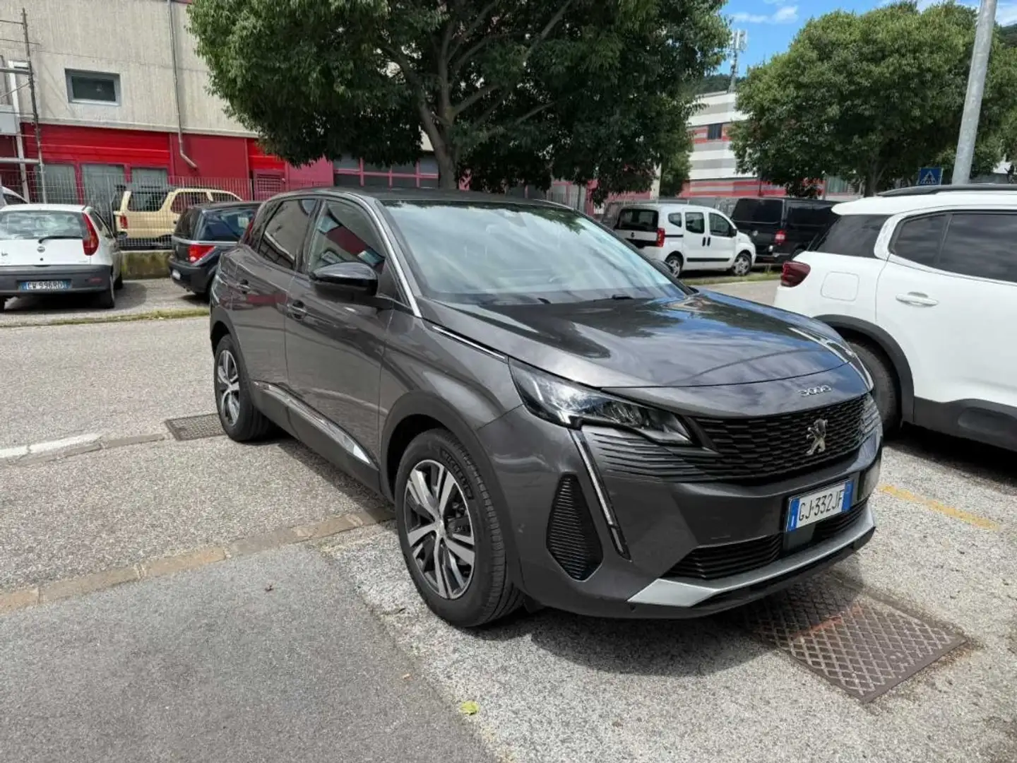Peugeot 3008 1.5 bluehdi Allure Pack s&s EAT8 Gris - 2