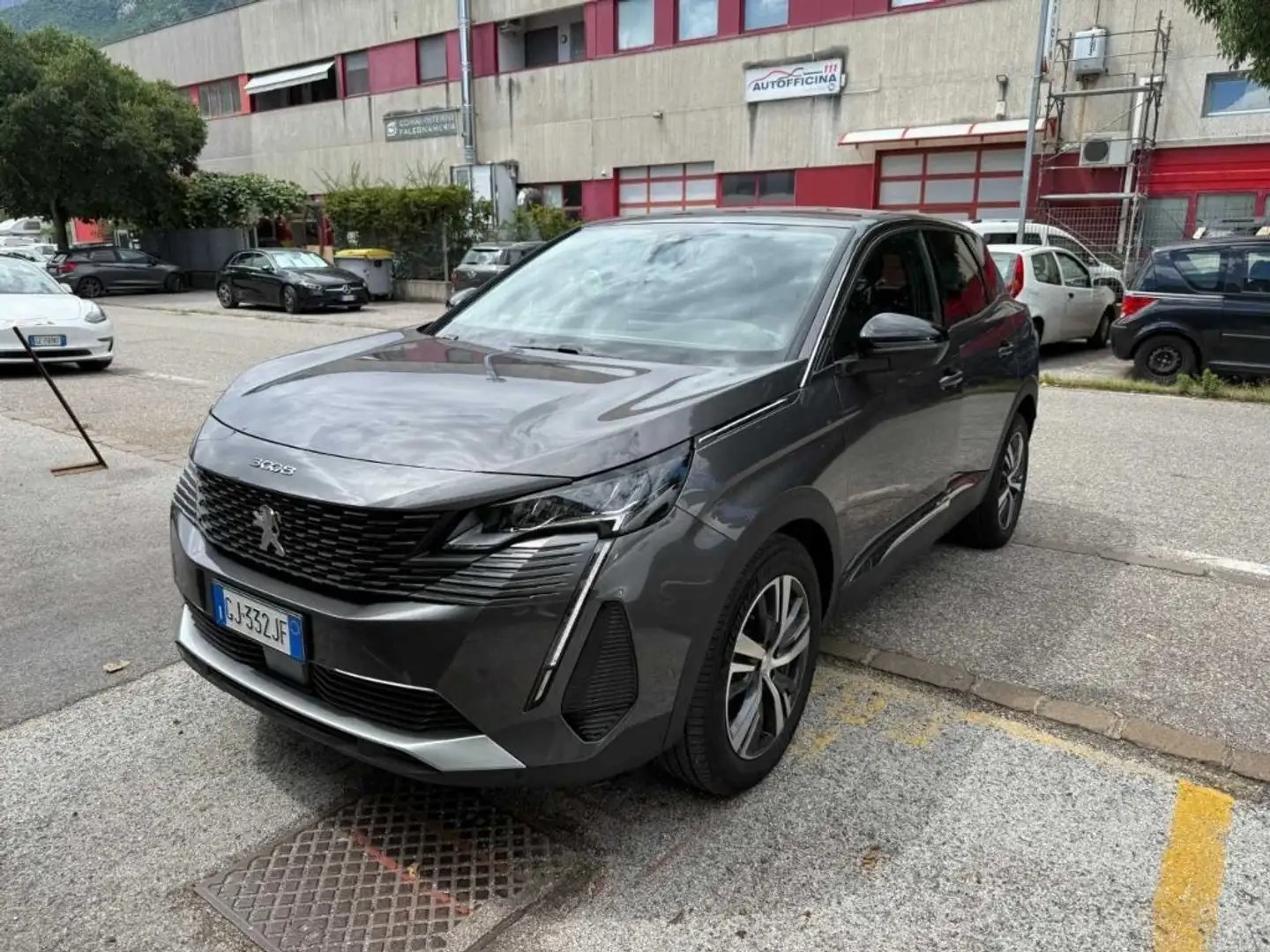Peugeot 3008 1.5 bluehdi Allure Pack s&s EAT8 Gris - 1
