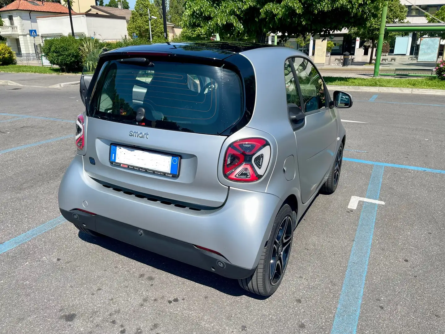 smart forTwo Fortwo III 2020 eq mattrunner 22kW Grigio - 2