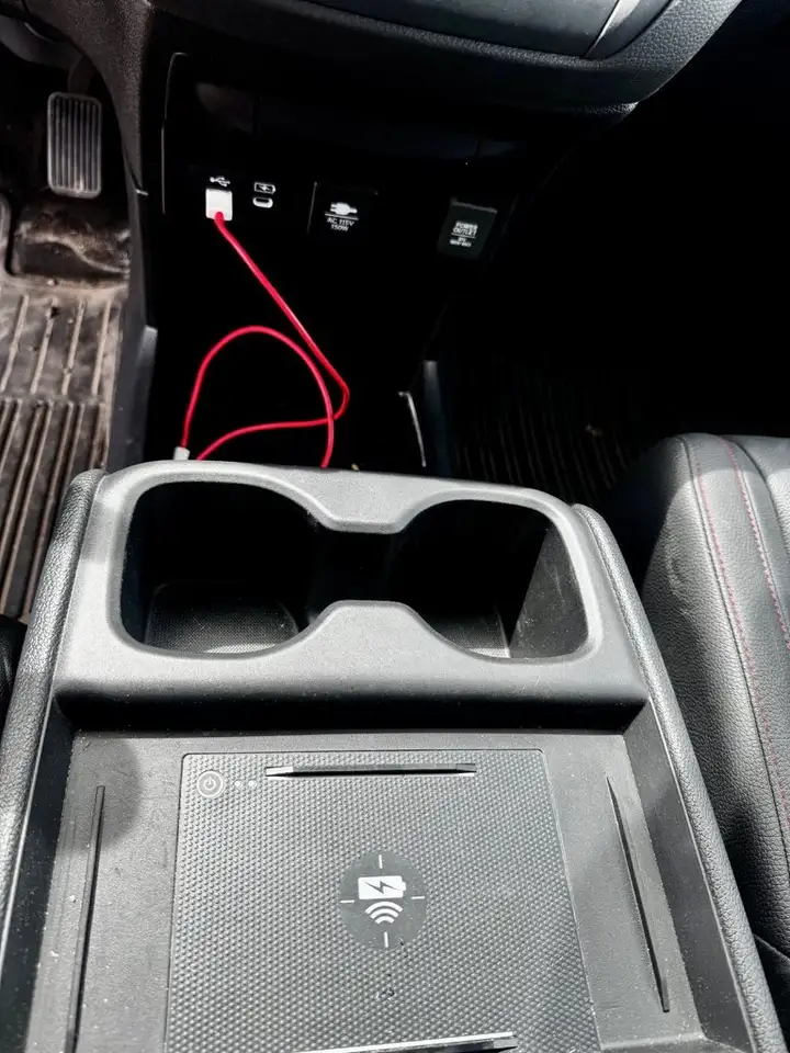 Honda Odyssey снимка Honda Odyssey