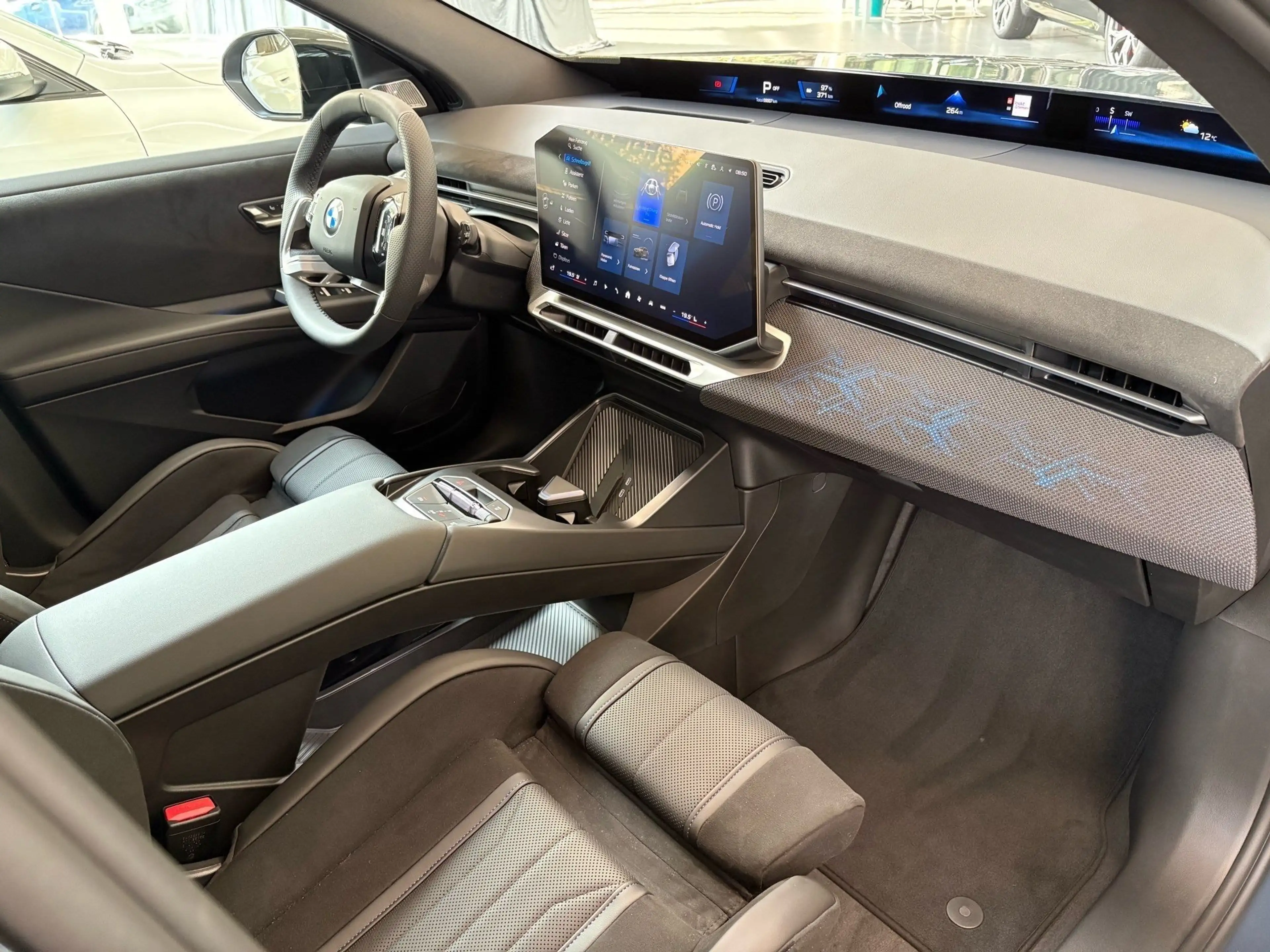 BMW iX3 40 M SportPro AHK Pano PA+ H/K 3D HuD — photo 7