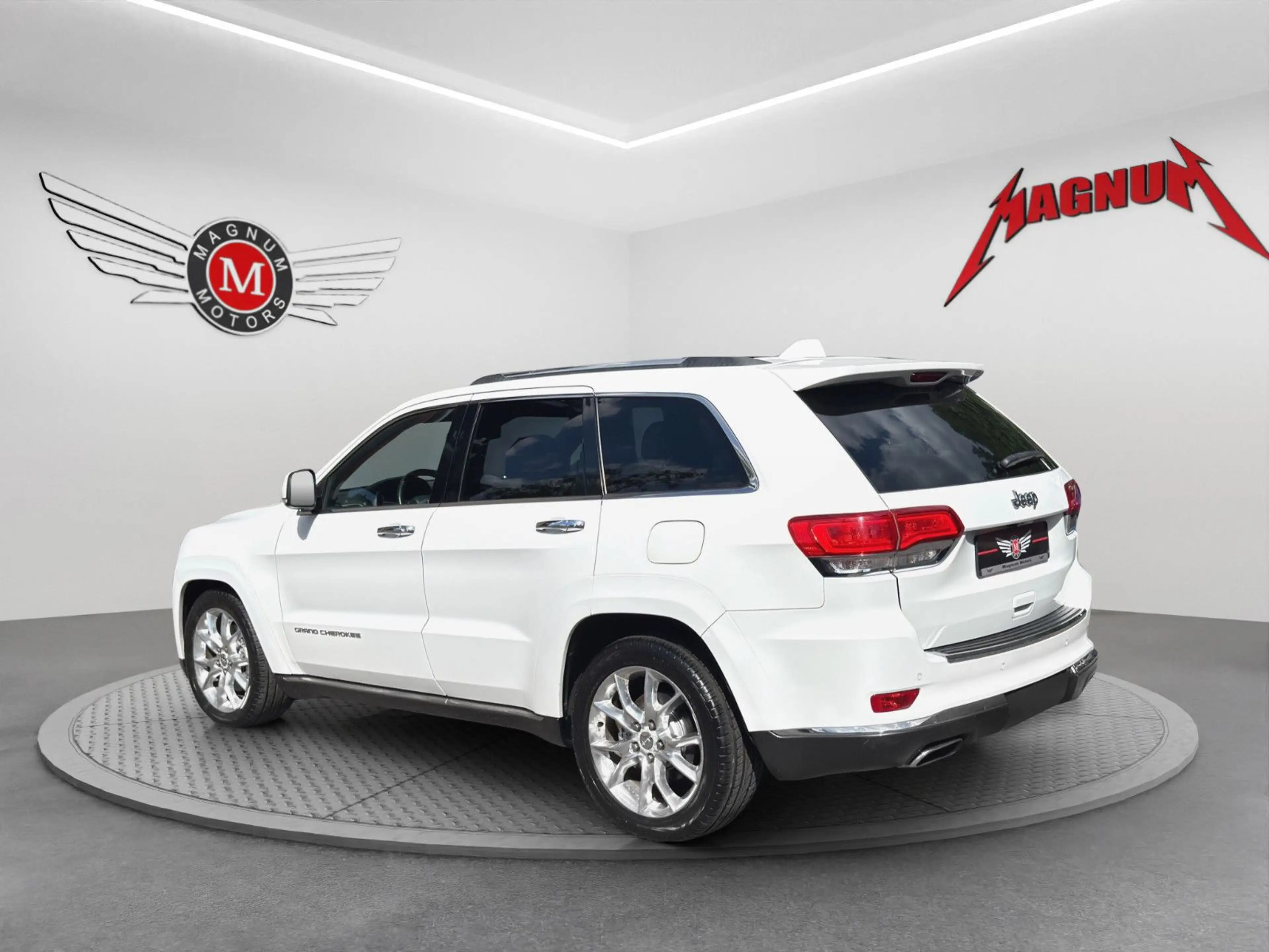 Jeep Grand Cherokee GRAND CHEROKEE 3.0 CRD V6 SUMMIT *Leder*Pano.* — photo 4