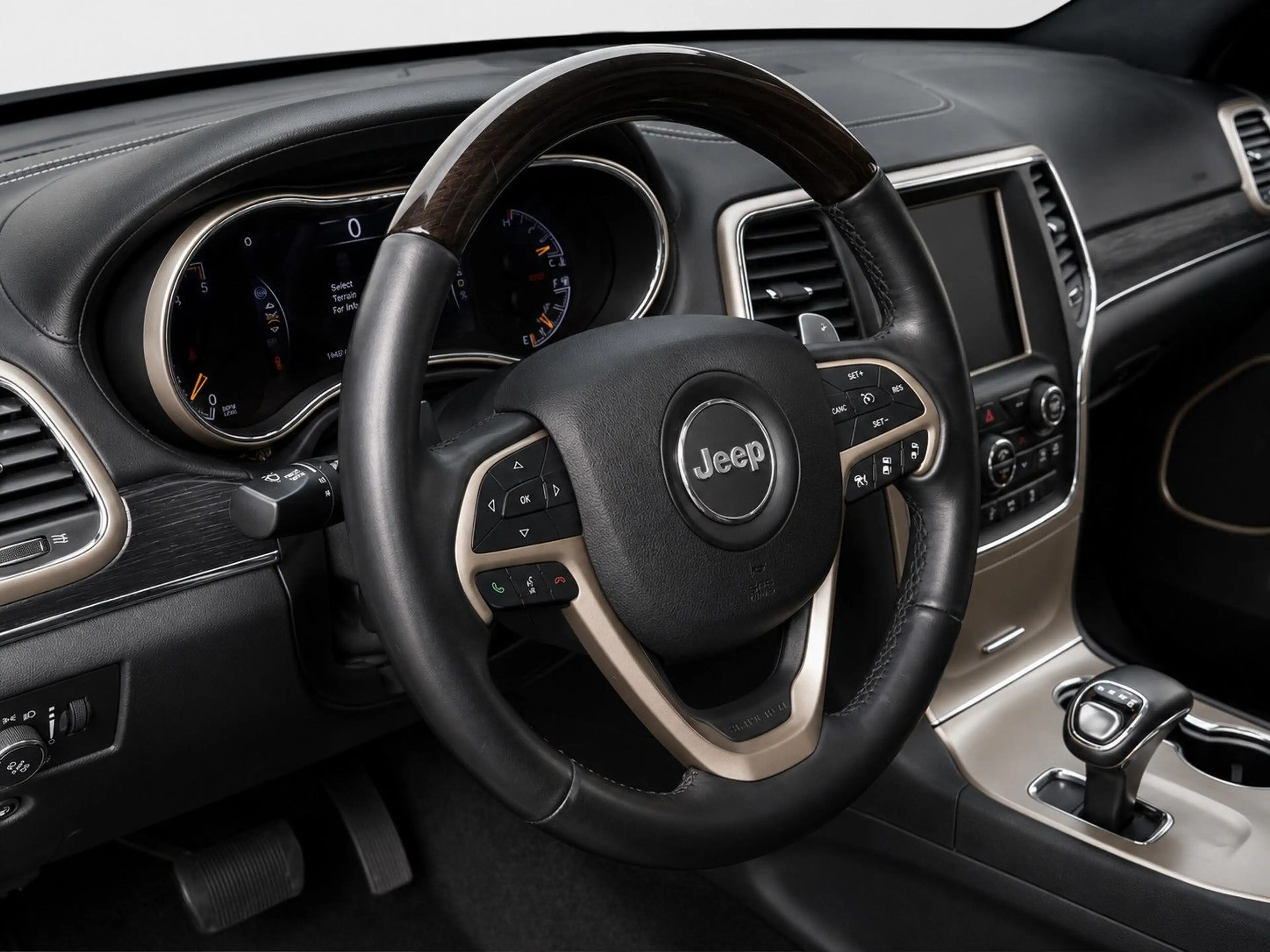 Jeep Grand Cherokee GRAND CHEROKEE 3.0 CRD V6 SUMMIT *Leder*Pano.* — photo 14