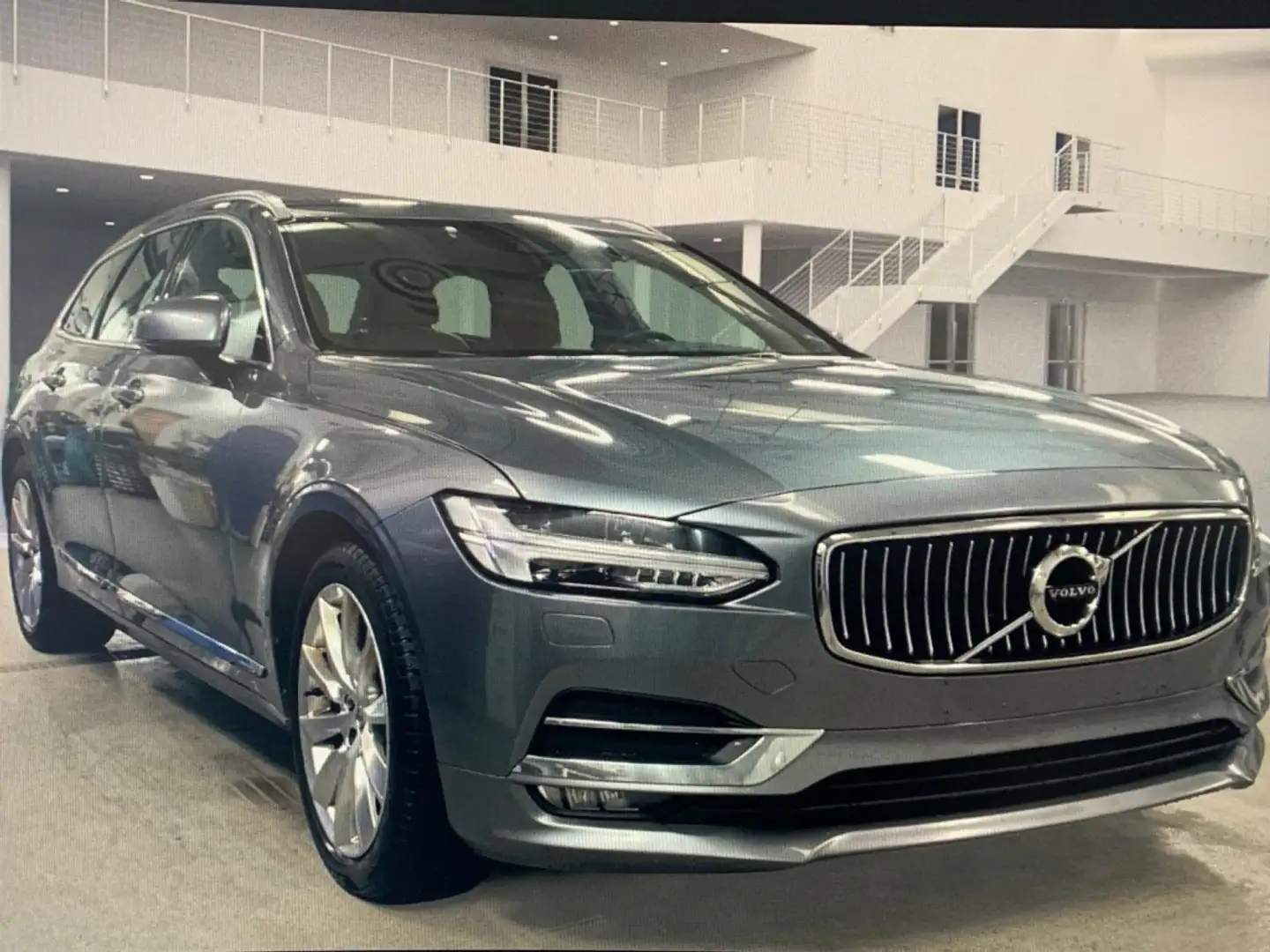 Volvo V90 T5 Inscription Aut. 254 Gris - 2