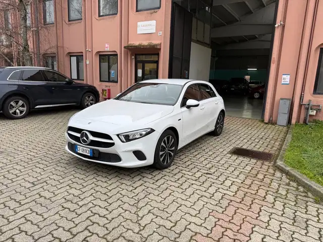 Mercedes-Benz A 250 Classe A - W177 e phev (eq-power) Business auto