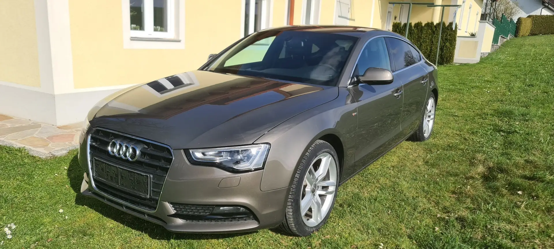 Audi A5 SB 2,0 TDI DPF Grau - 1