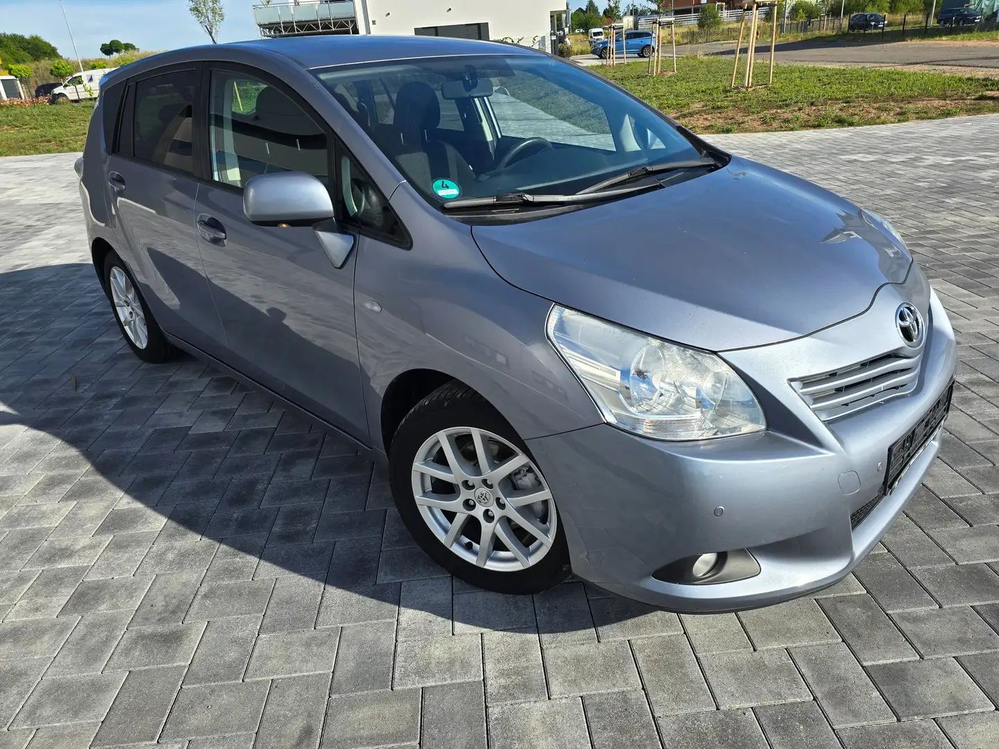 Toyota Verso Travel Albastru - 1