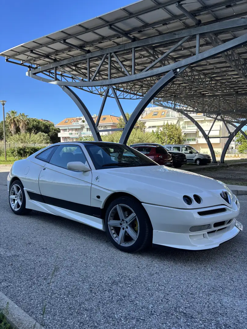 Alfa Romeo GTV 2.0 16v ts Lusso c/pelle Momo - 2
