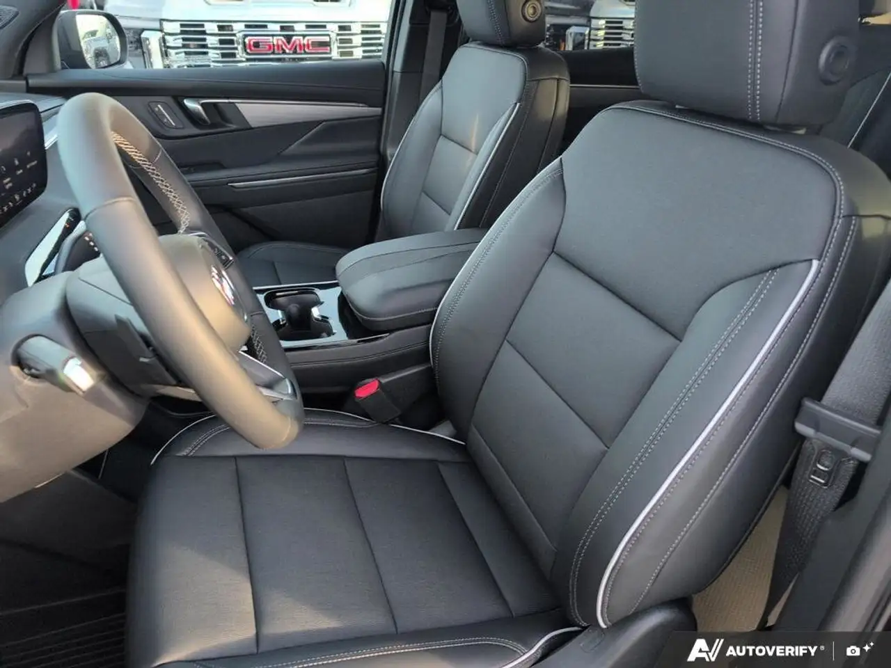 Buick Enclave снимка Buick Enclave