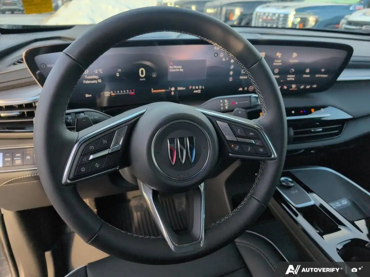 Buick Enclave снимка Buick Enclave