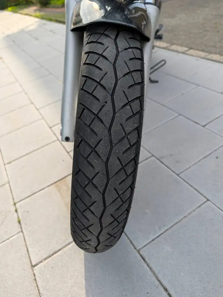 Suzuki VX 800