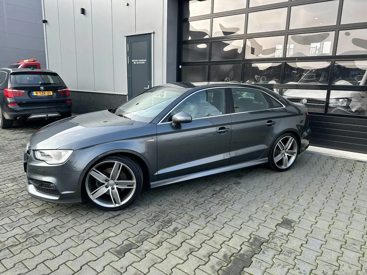 Audi A3 Limousine 1.8 TFSI Ambition Pro Line S-LINE Grau - 2