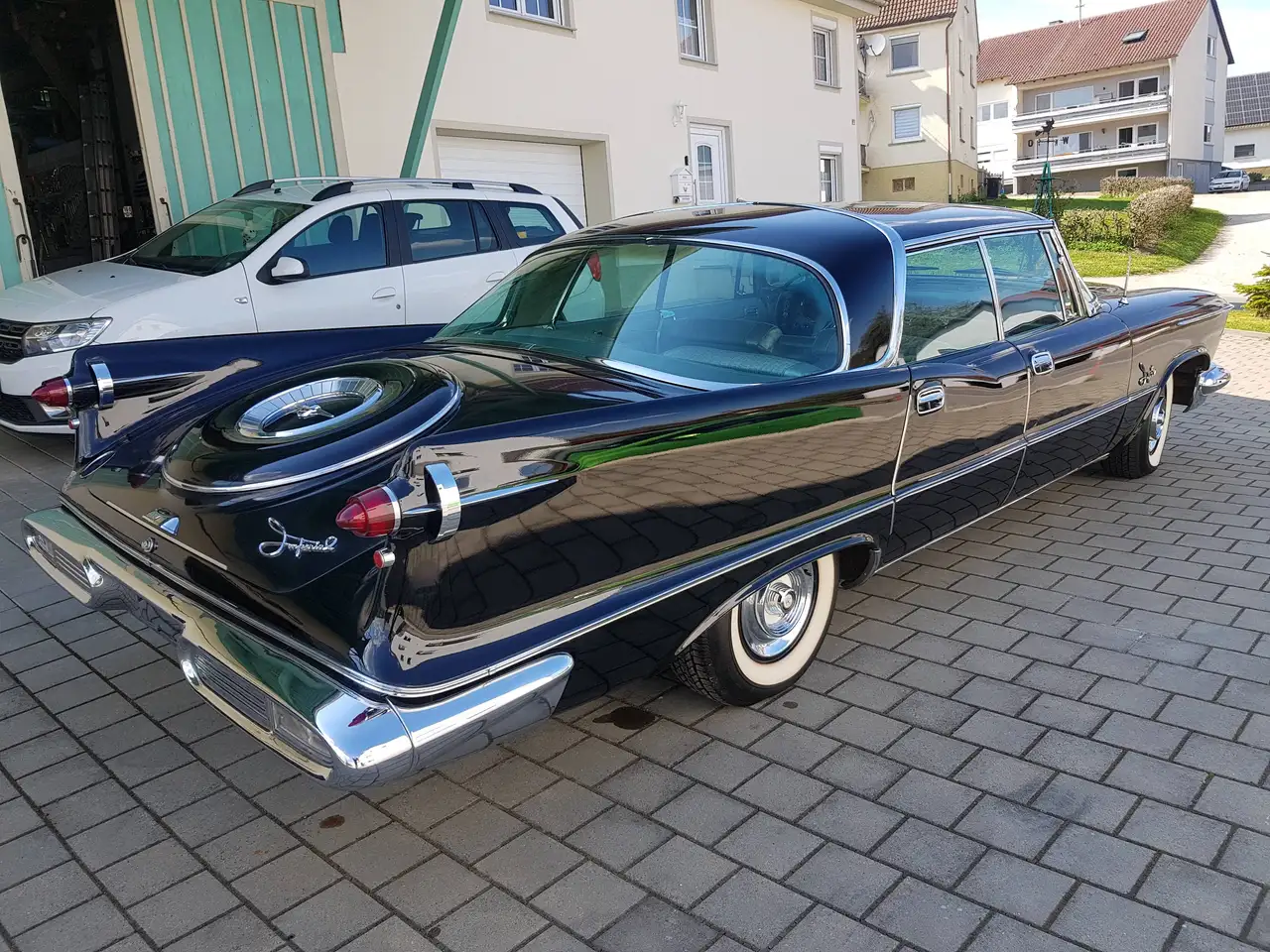 Chrysler Imperial Crown 4-dr HT, foto 8