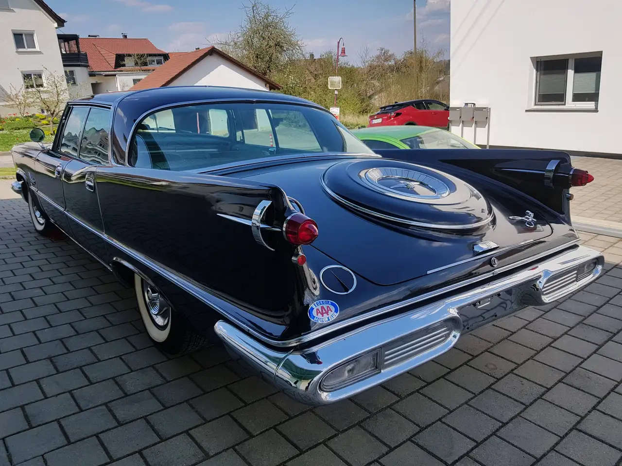 Chrysler Imperial Crown 4-dr HT, foto 7
