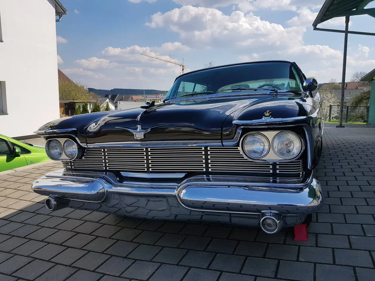 Chrysler Imperial Crown 4-dr HT, foto 2