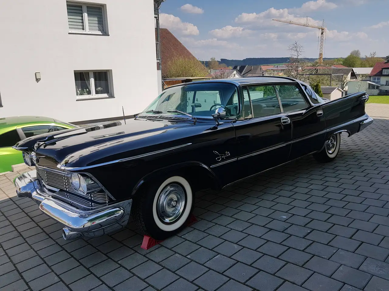 Chrysler Imperial Crown 4-dr HT, foto 4