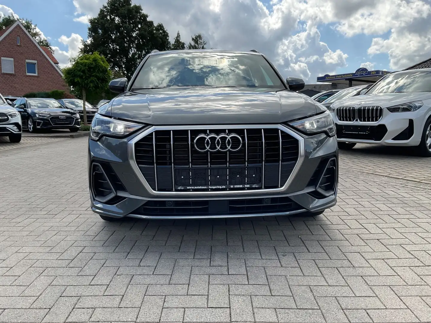 Audi Q3 35 TDI S tronic S line,Kamera,VirtualDisplay Gris - 2