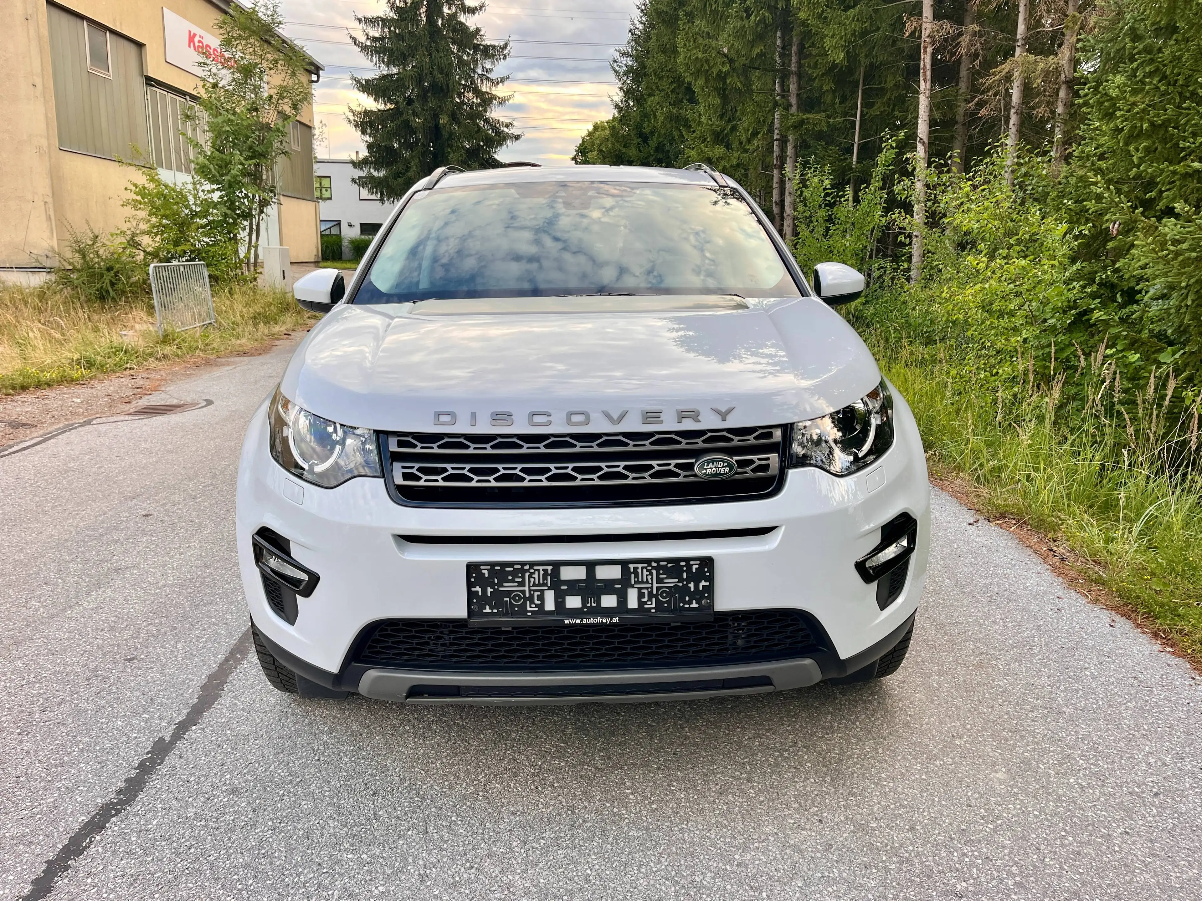 Land Rover Discovery Sport Discovery Sport 2,0 eD4 HSE Luxury e-Capability HSE Luxury — photo 14
