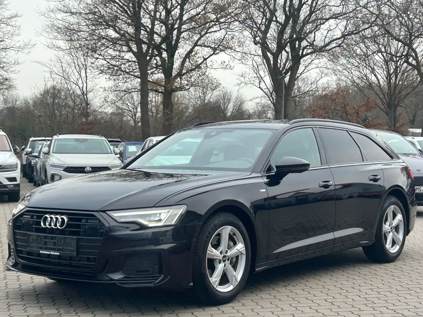 Audi A6 Avant 45 TFSI qua. S-Line °Matrix°Alcantara° Schwarz - 1