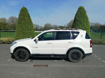 Rexton 2.0 RX200e-Xdi 4WD Sapphire