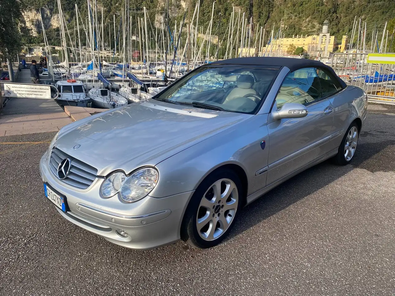 Mercedes-Benz CLK 200