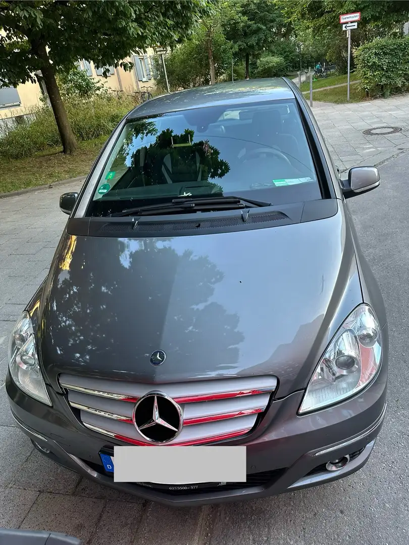 Mercedes-Benz B 170 Blue eficient Grau - 1