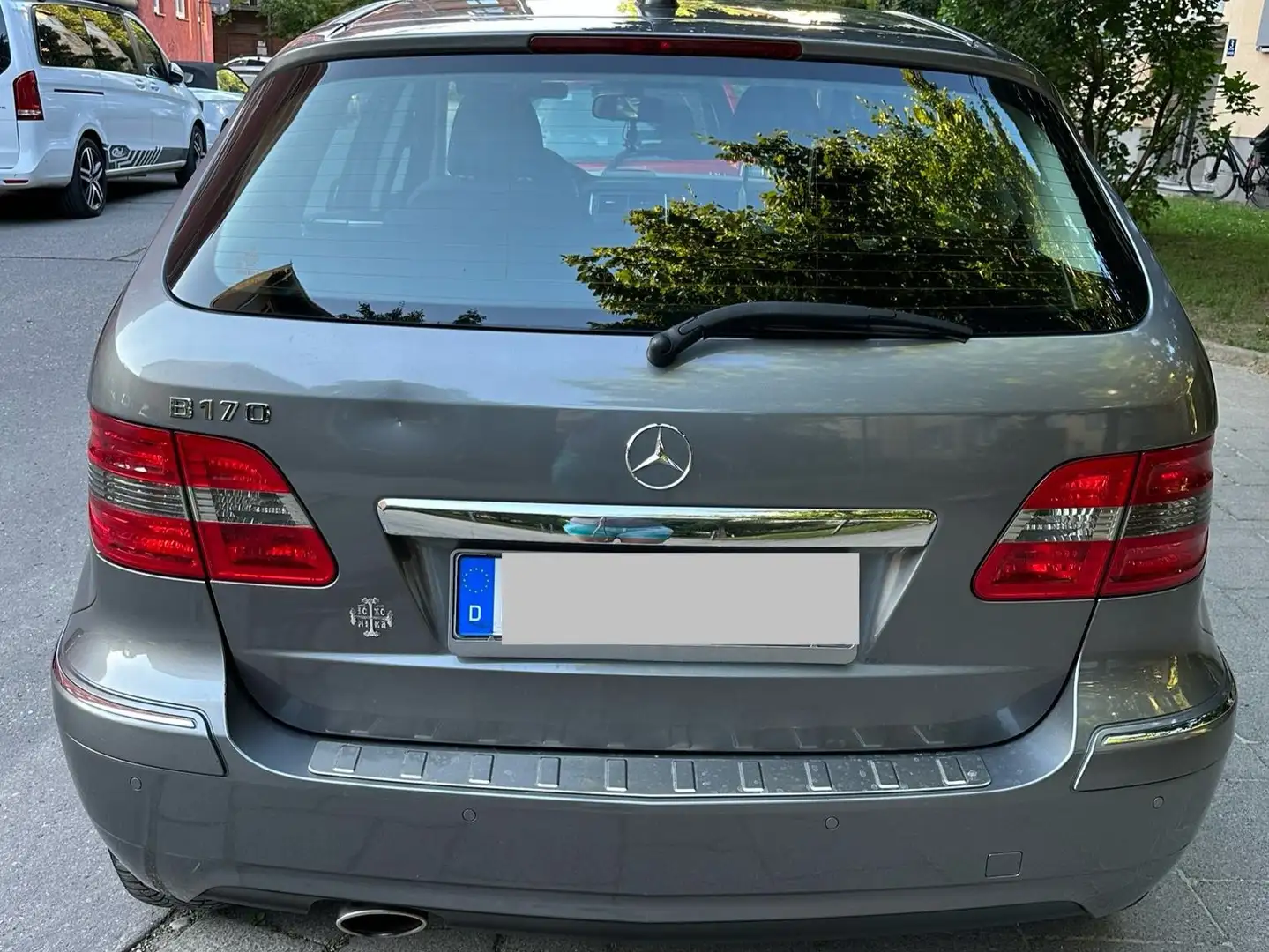 Mercedes-Benz B 170 Blue eficient Grau - 2