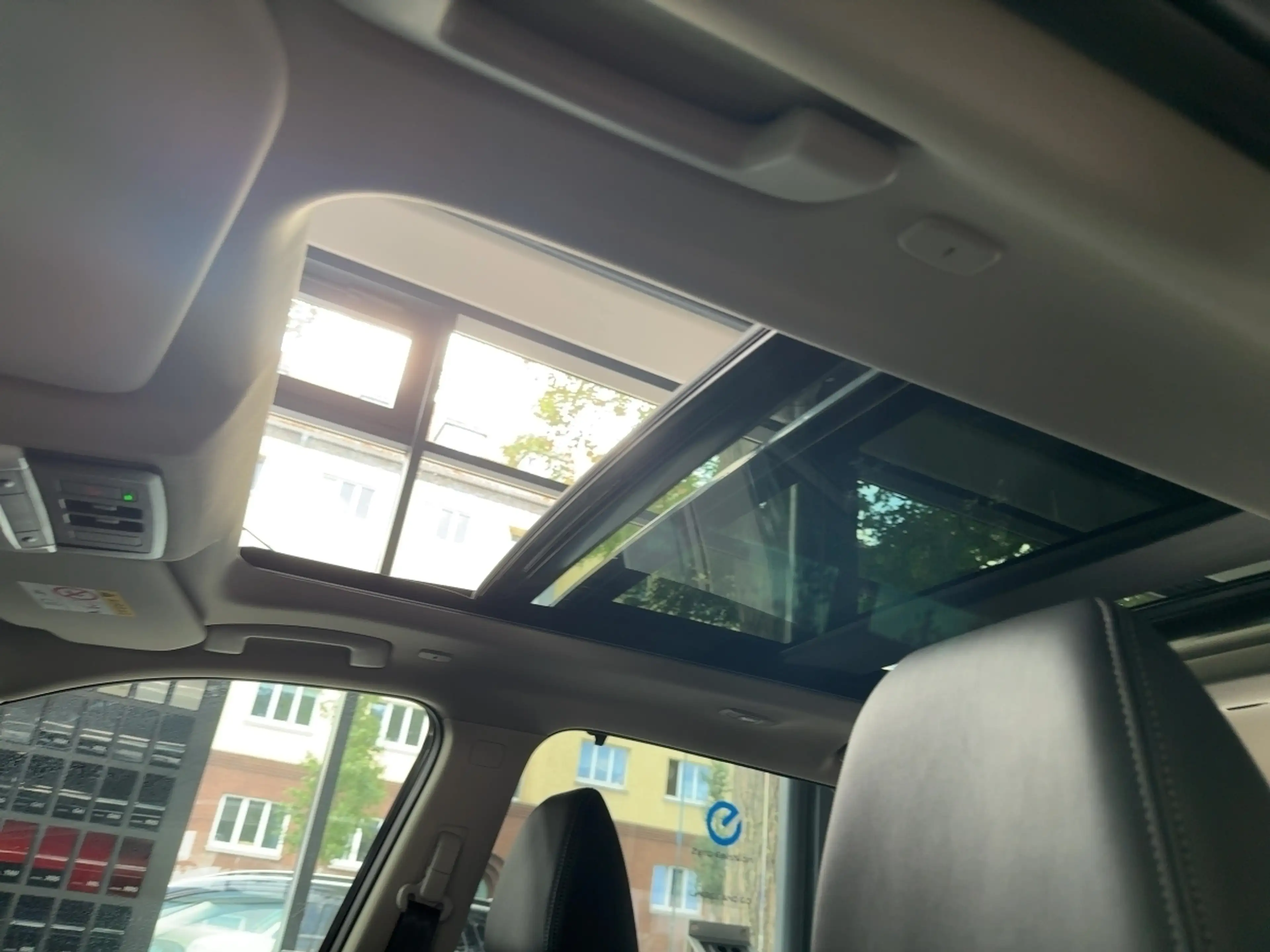 Nissan X-Trail 1.5 VC-T TEKNA e-4ORCE 213PS 7-SITZER — photo 14