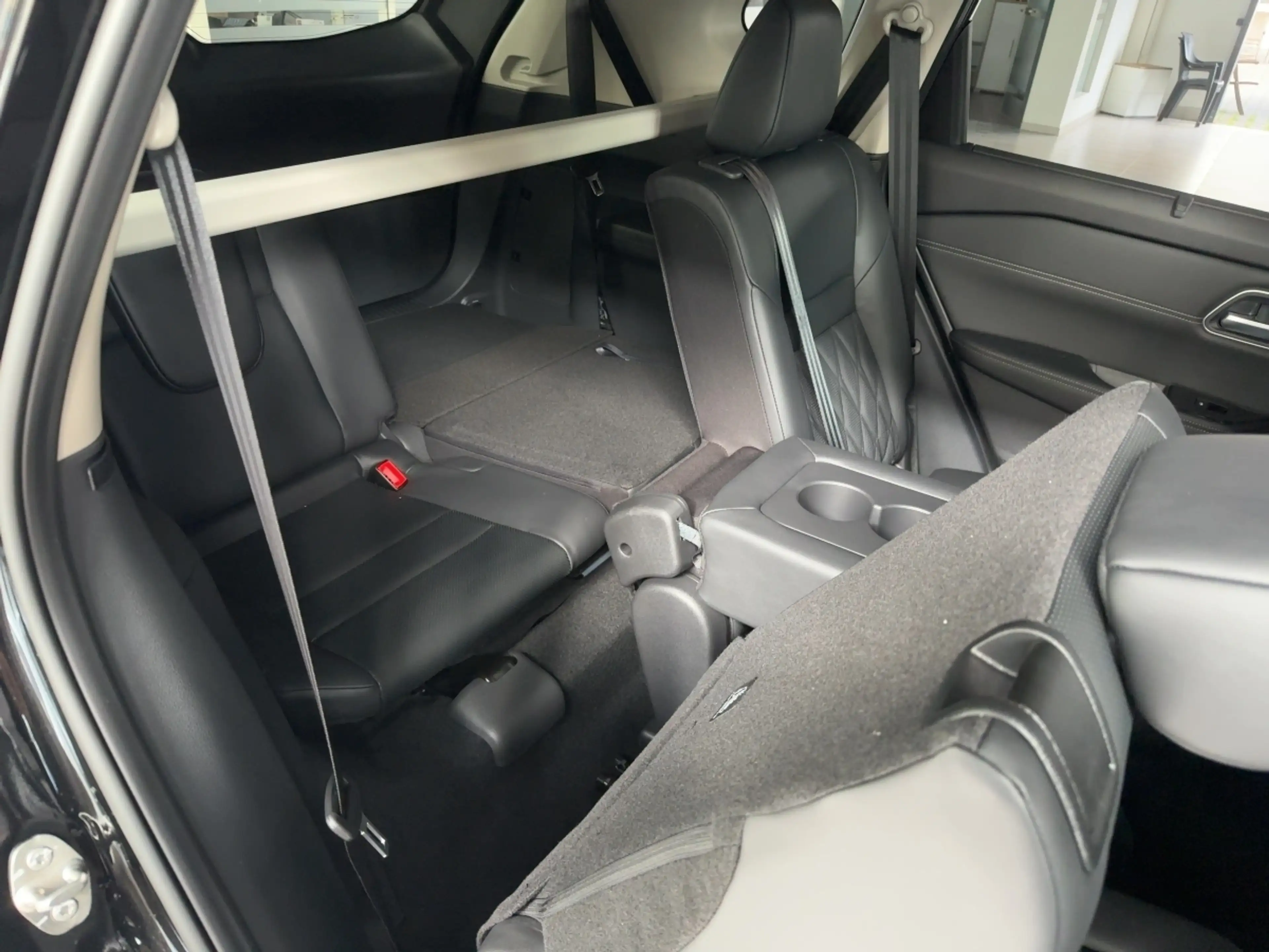 Nissan X-Trail 1.5 VC-T TEKNA e-4ORCE 213PS 7-SITZER — photo 13