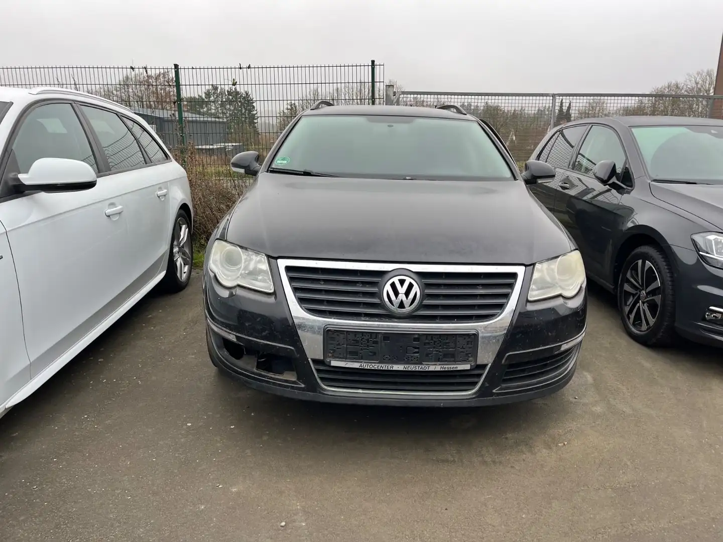 Volkswagen Passat Variant Comfortline MOTORSCHADEN!! Black - 1