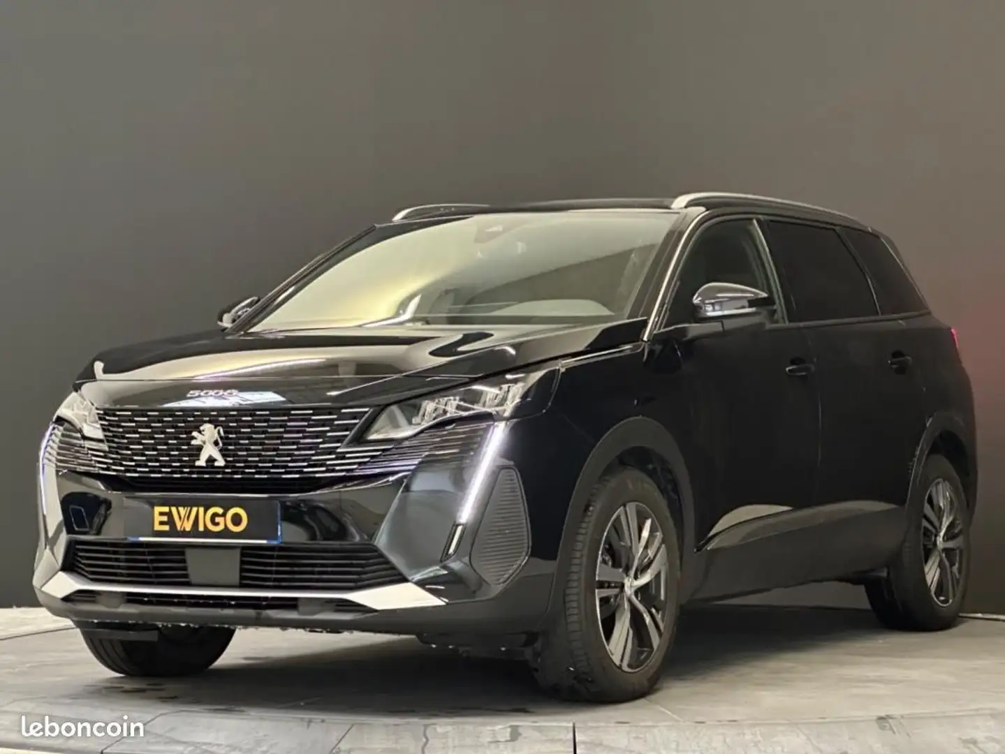 Peugeot 5008 7 Places 1.5 BlueHDi 130ch EAT8 Allure Pack TVA Récupérable Schwarz - 1
