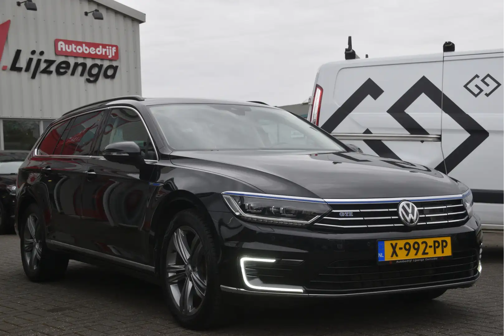 Volkswagen Passat Variant 1.4 TSI GTE Carplay | Adaptive cruise | LED | Keyl Zwart - 2