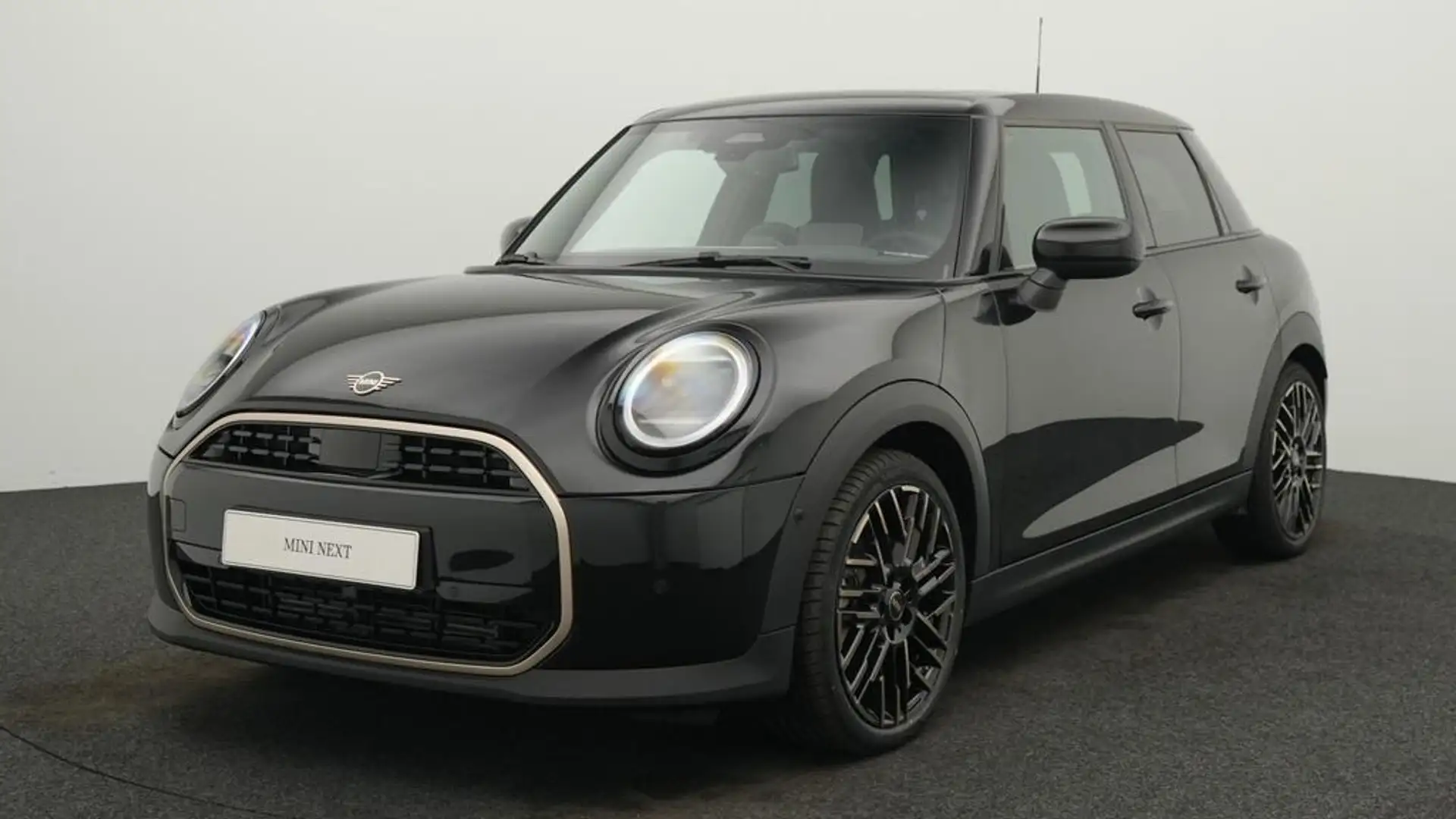 MINI Cooper C Favoured Trim Noir - 1
