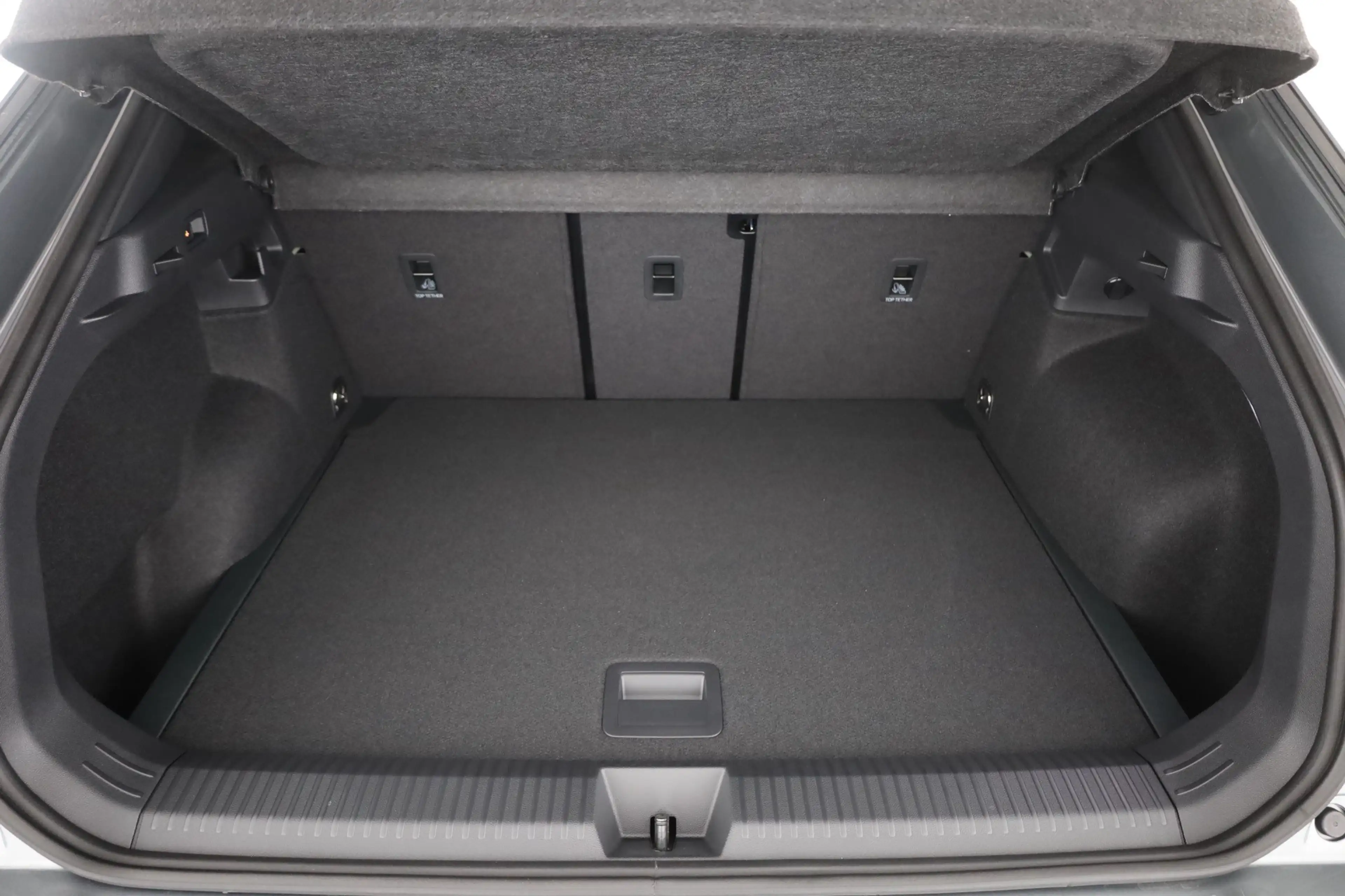 Volkswagen T-Roc R-Line 1.5 eTSI DSG n.Modell LED ACC AHK — photo 24