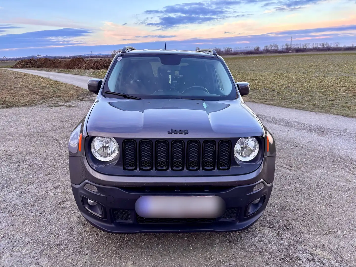 Jeep Renegade Renegade 1,6 Multiet || 120 Night Eagle - 2