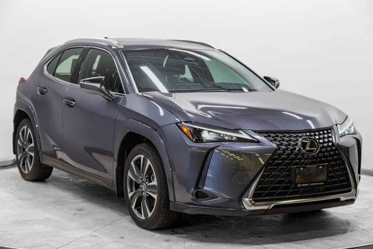 2025 Lexus UX